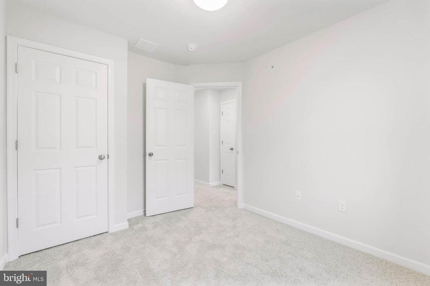 128 Dolomite Drive photo 22