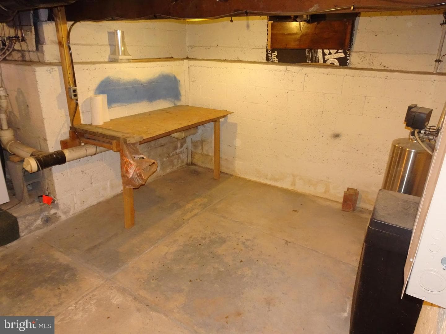 324 Forge Road photo 6