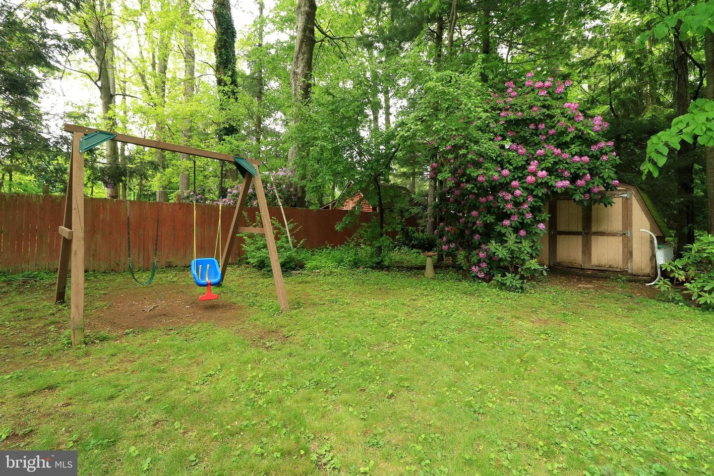 131 W Marylyn Avenue photo 51