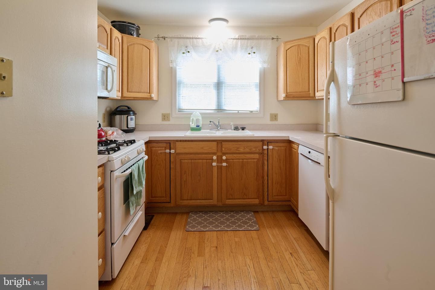 121 Washington Place #121 photo 8