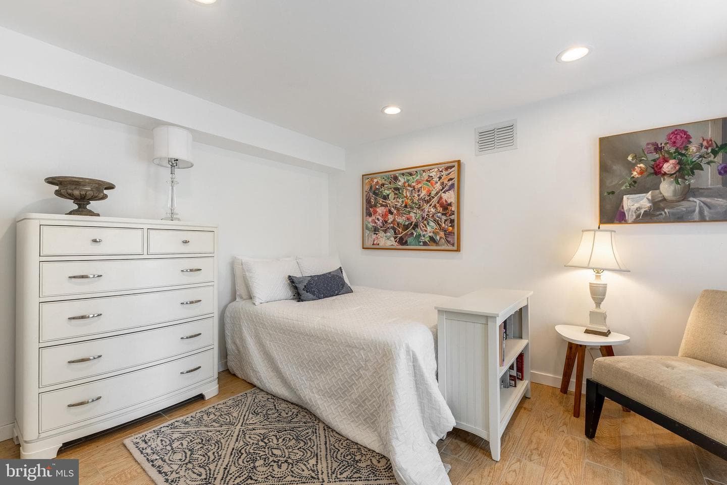 288 Nimitz Avenue photo 19