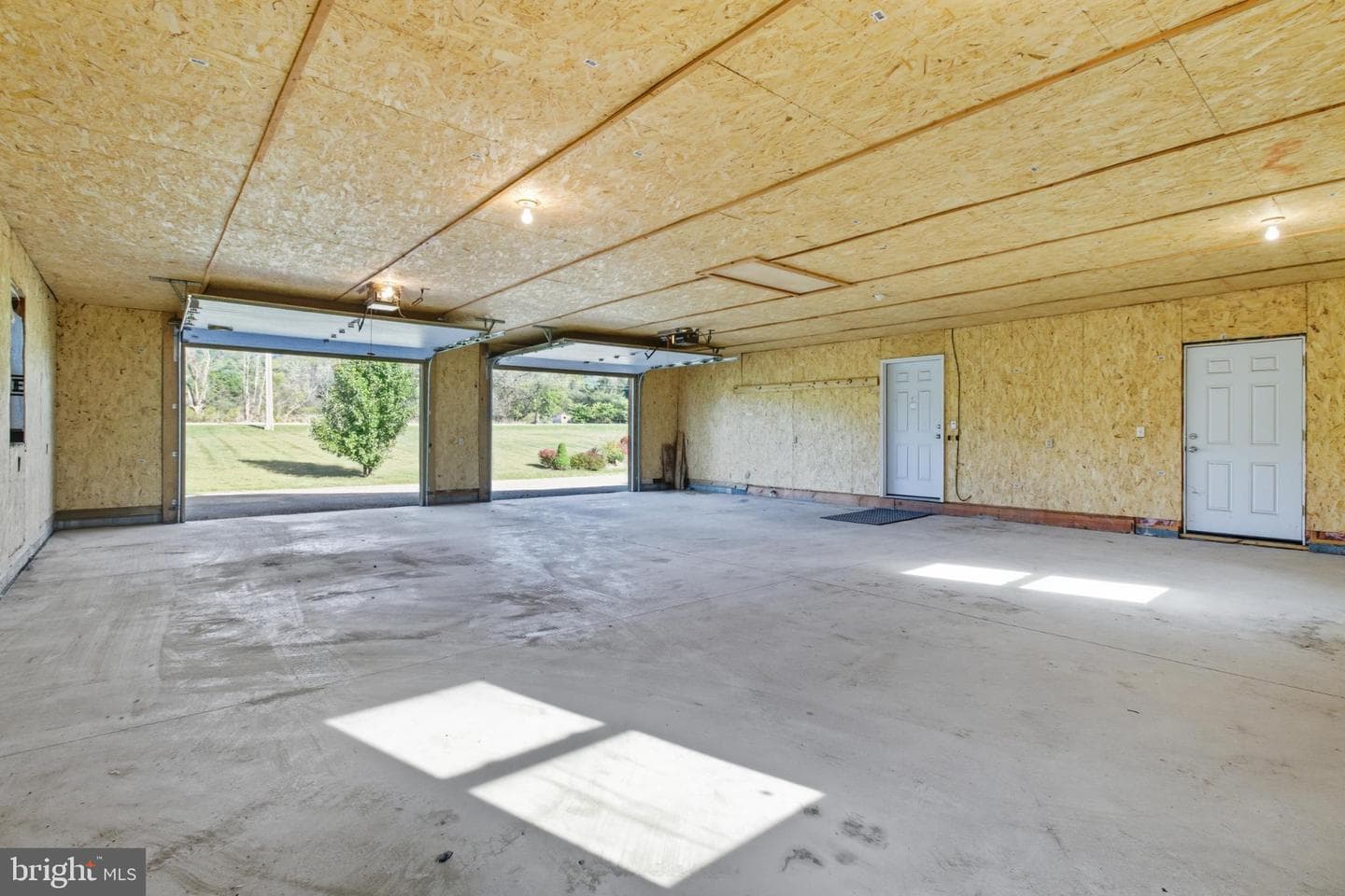 107 Linkin Park Drive photo 13