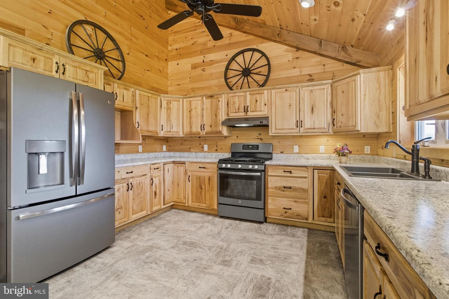 107 Linkin Park Drive photo 24