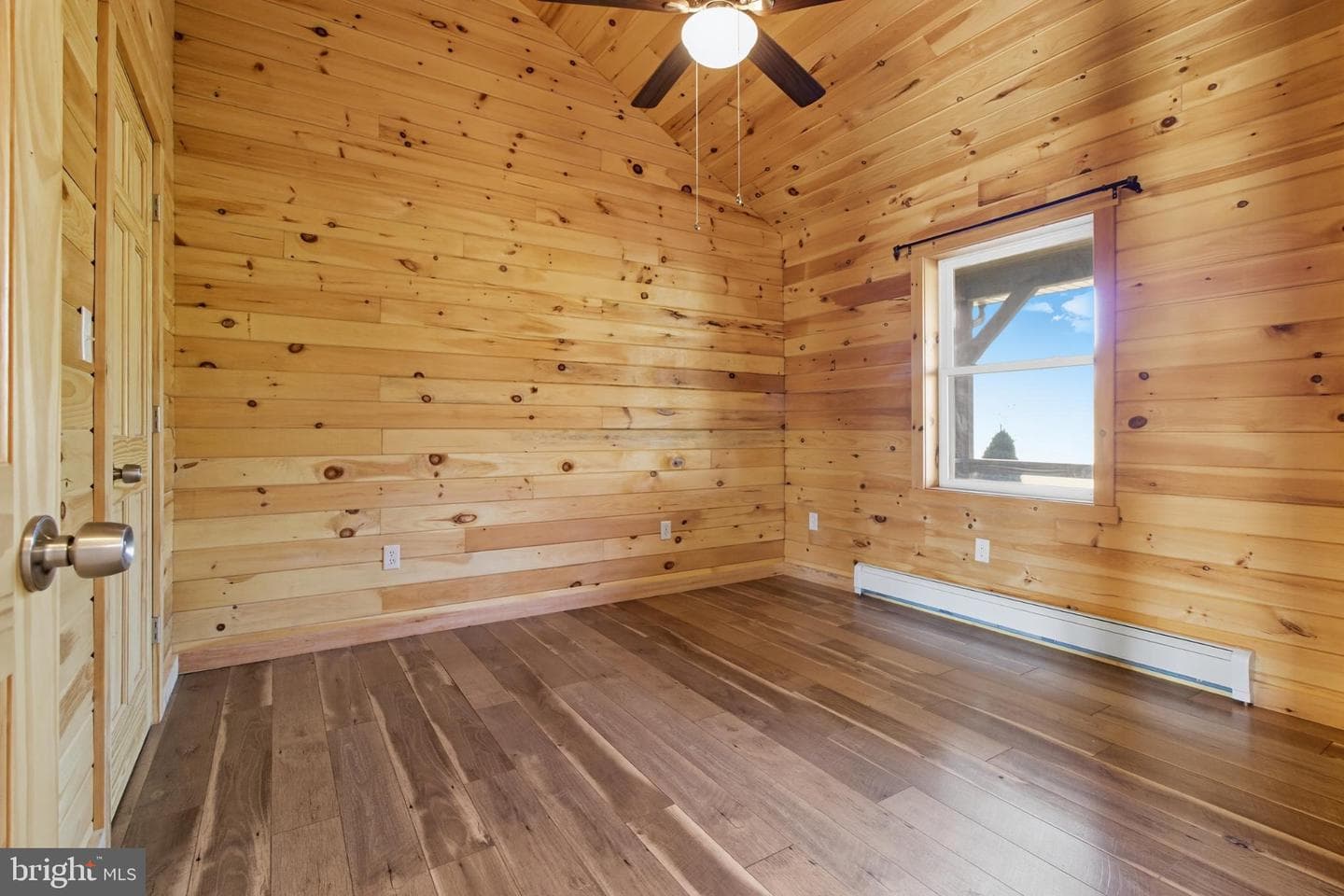 107 Linkin Park Drive photo 35