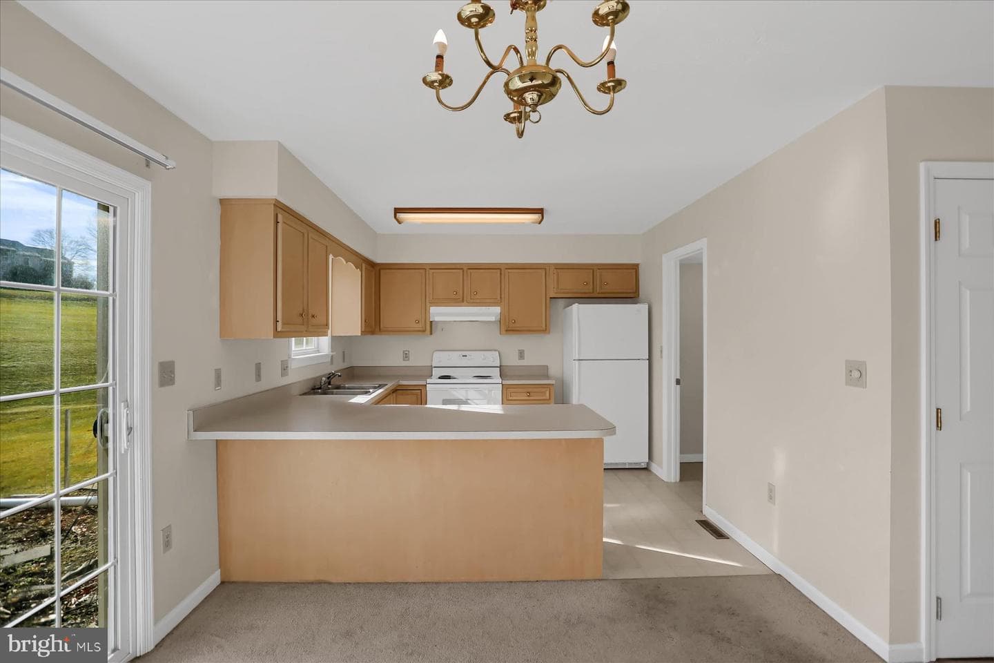 138 Birchtree Court photo 11