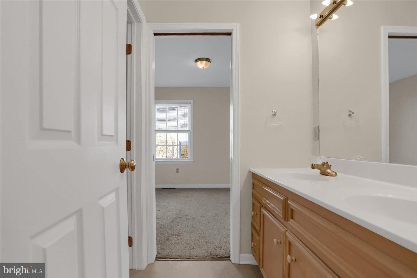 138 Birchtree Court photo 25