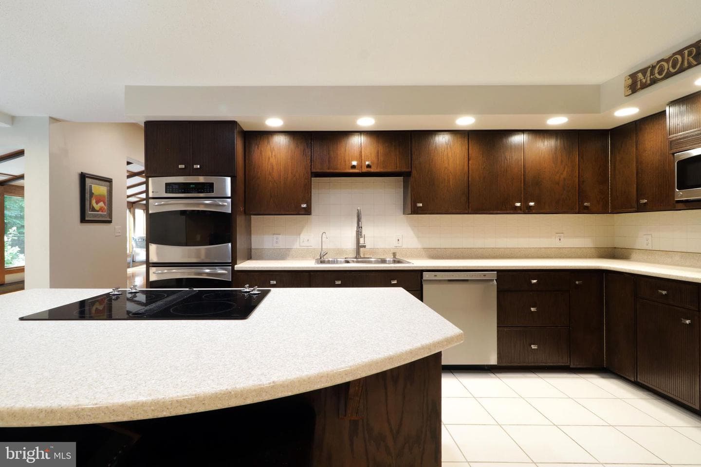 262 Blackberry Hill photo 21