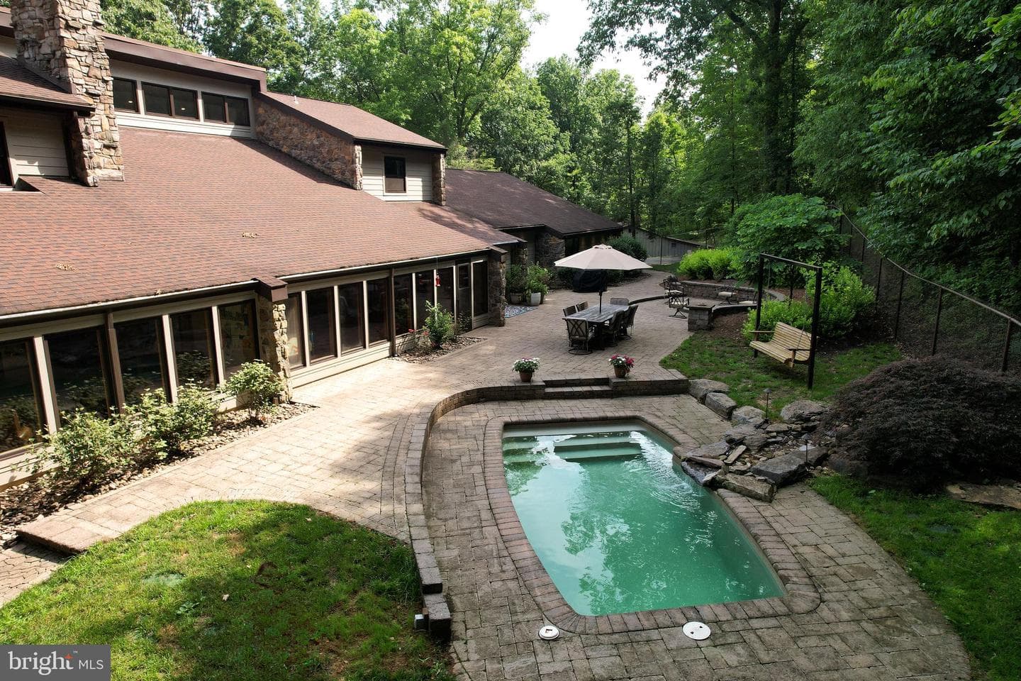 262 Blackberry Hill photo 76