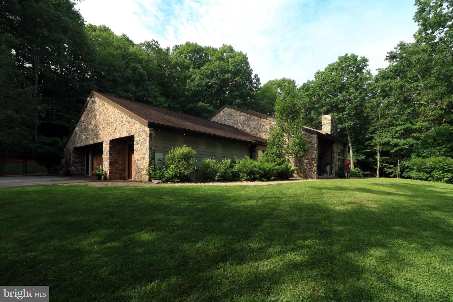 262 Blackberry Hill photo 90