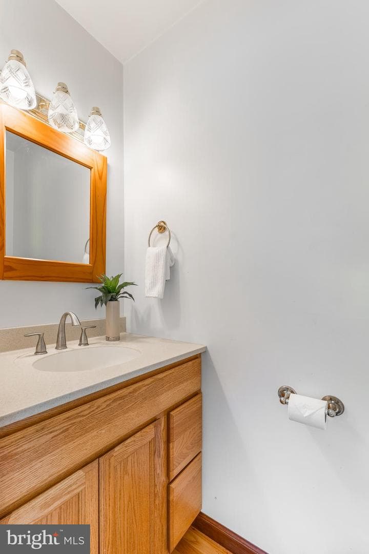 1101 W Beaver Avenue photo 20