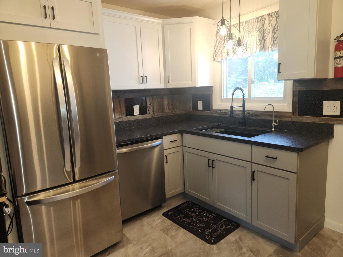 605 Kansa Avenue photo 8