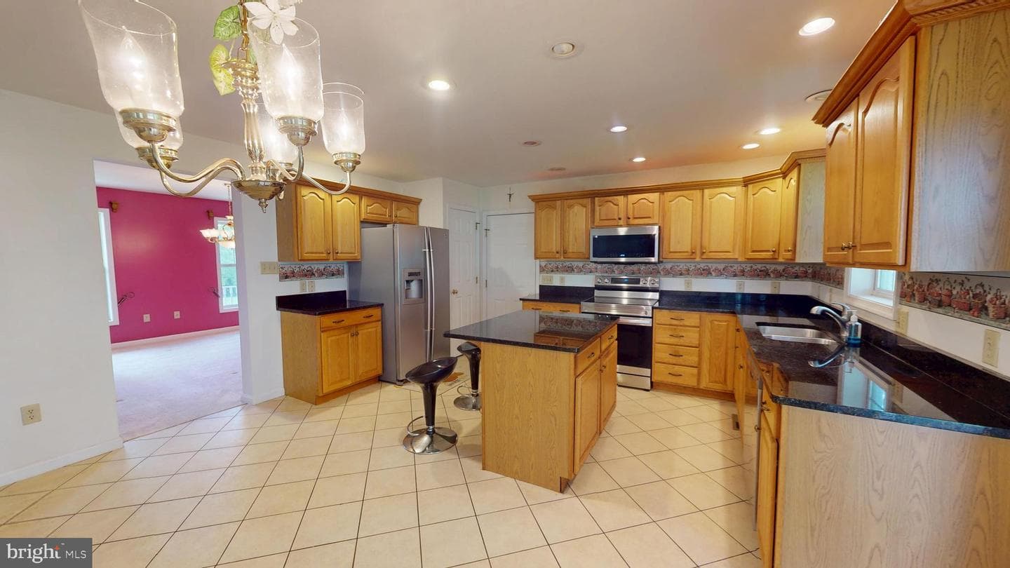 81 Bethel Court photo 12