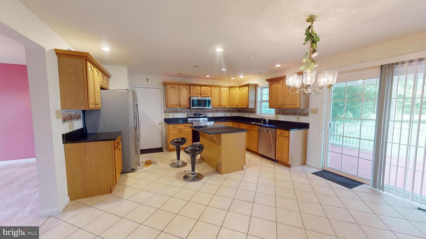 81 Bethel Court photo 14