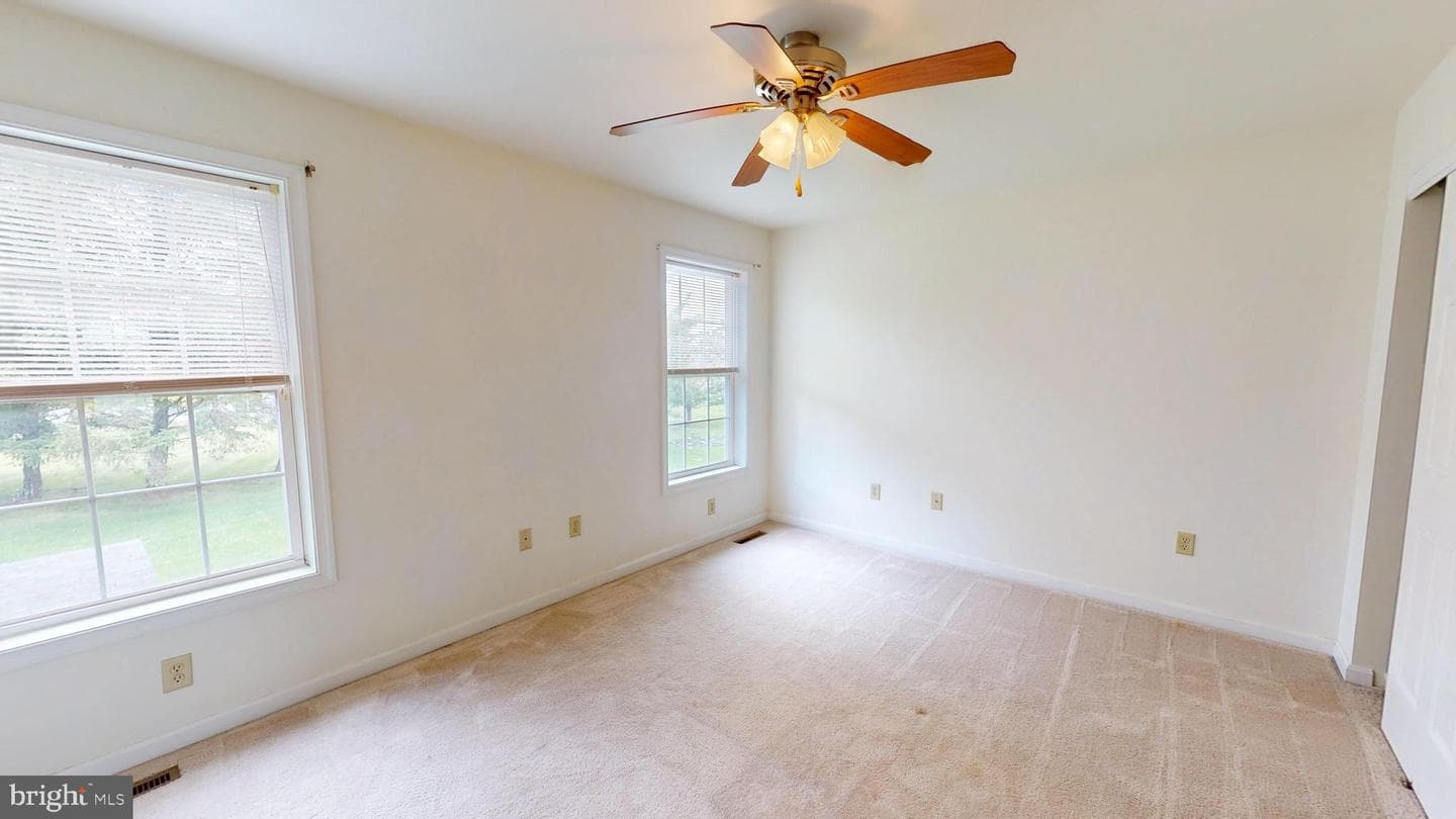 81 Bethel Court photo 18