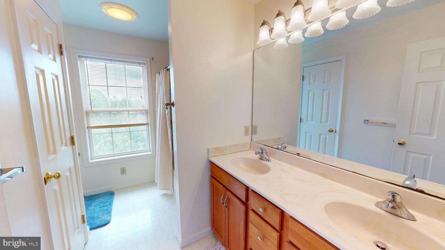 81 Bethel Court photo 28
