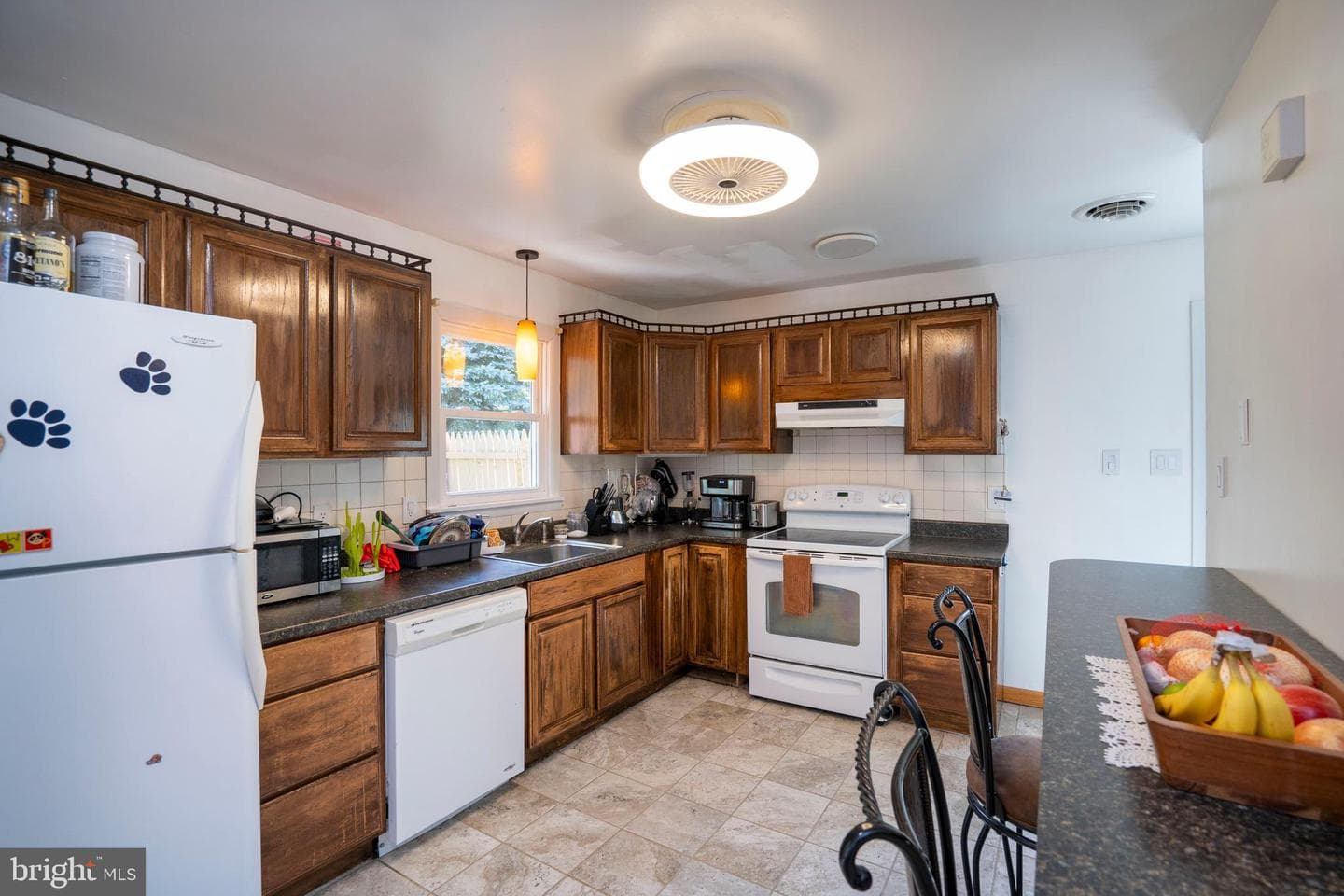 120 Creekside Drive photo 28