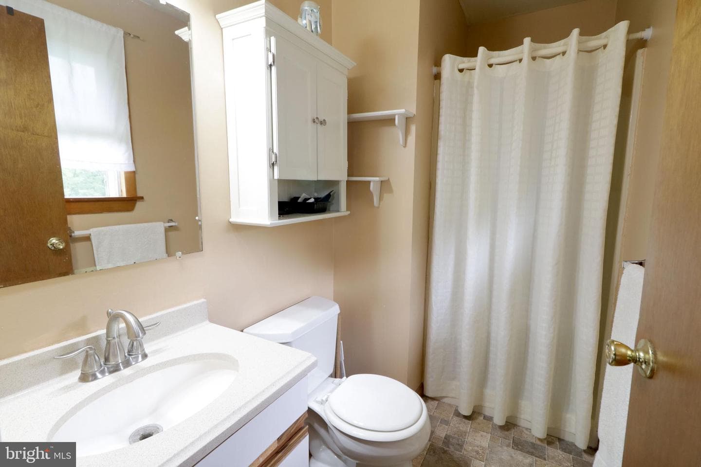 250 1st Avenue photo 18