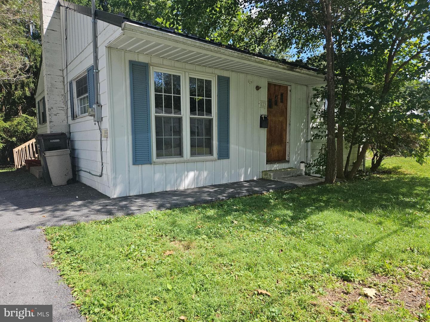 113 Locust Street photo 2