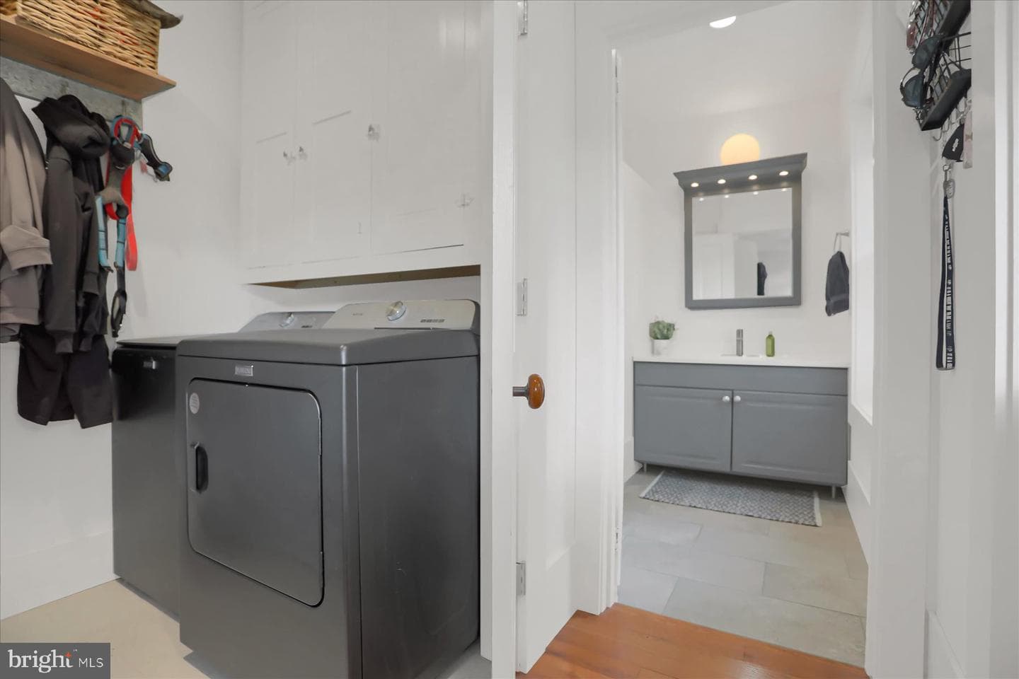 123 Penn Street photo 17