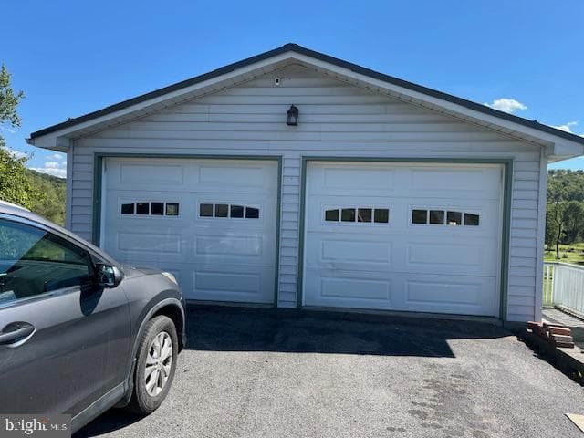 1176 Clarence Road photo 37