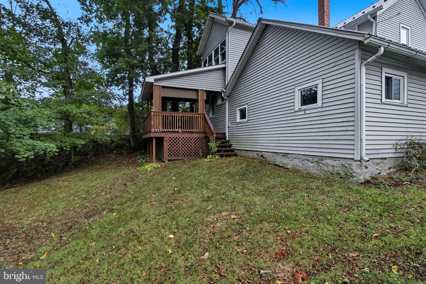 645 W Water Street photo 8