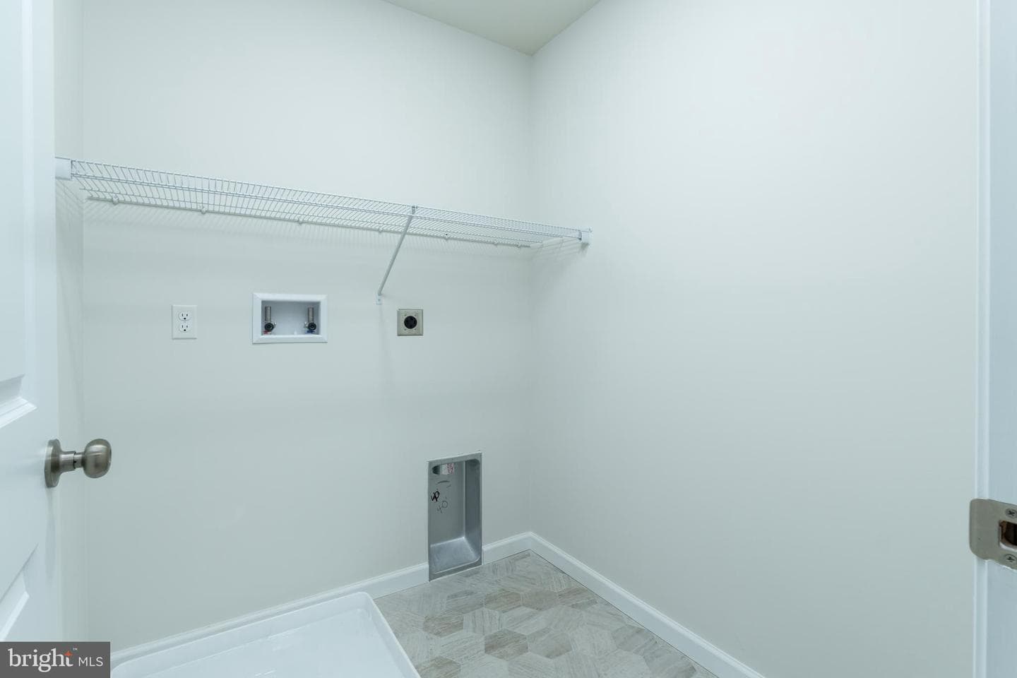 136 Dolomite Drive photo 23