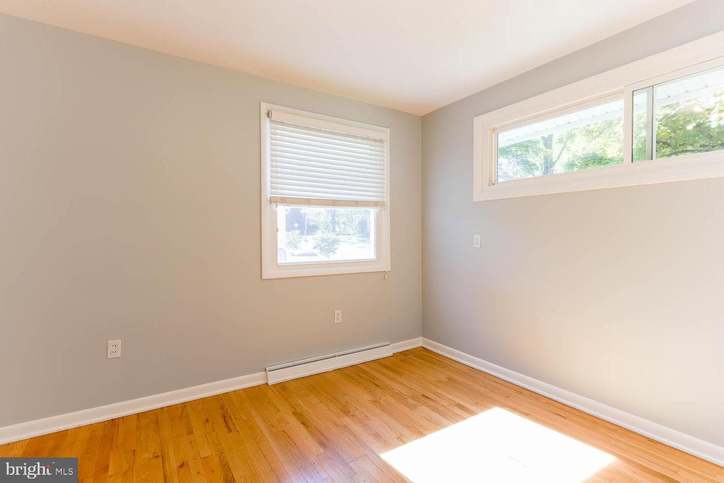 416 E Irvin Avenue photo 14