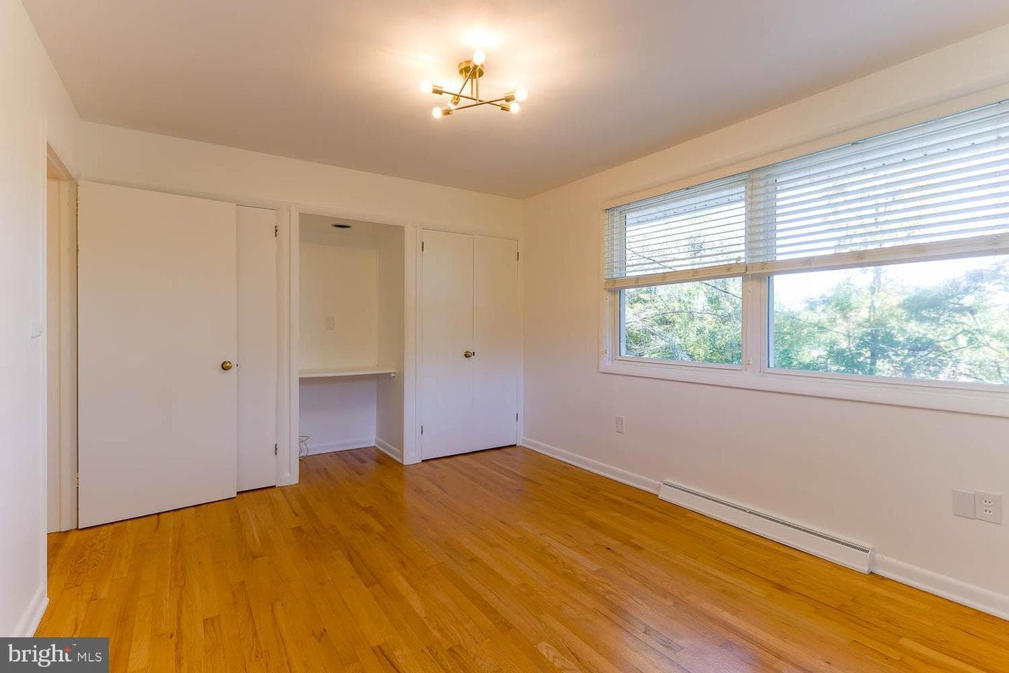 416 E Irvin Avenue photo 23