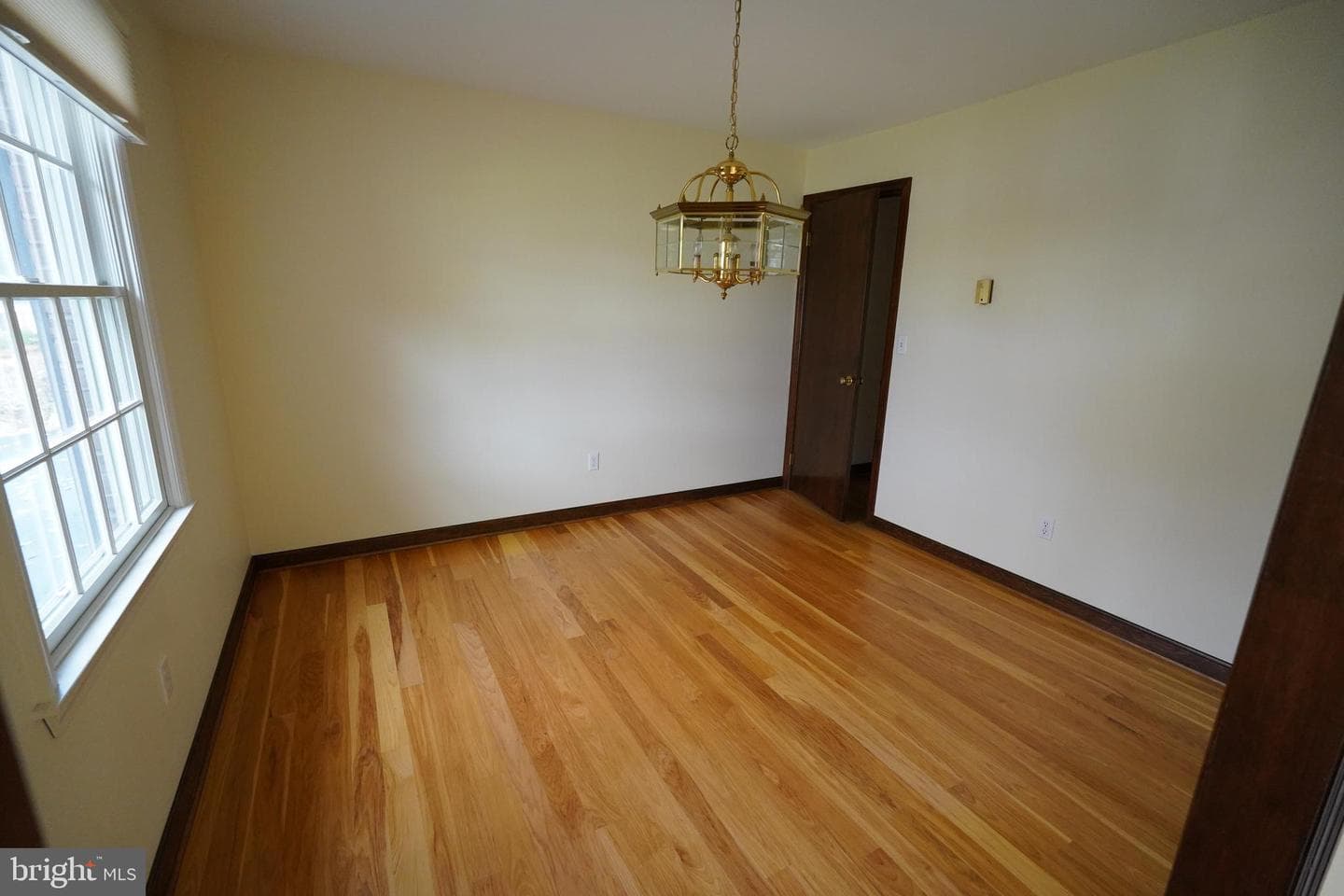 212 Seneca Circle photo 5