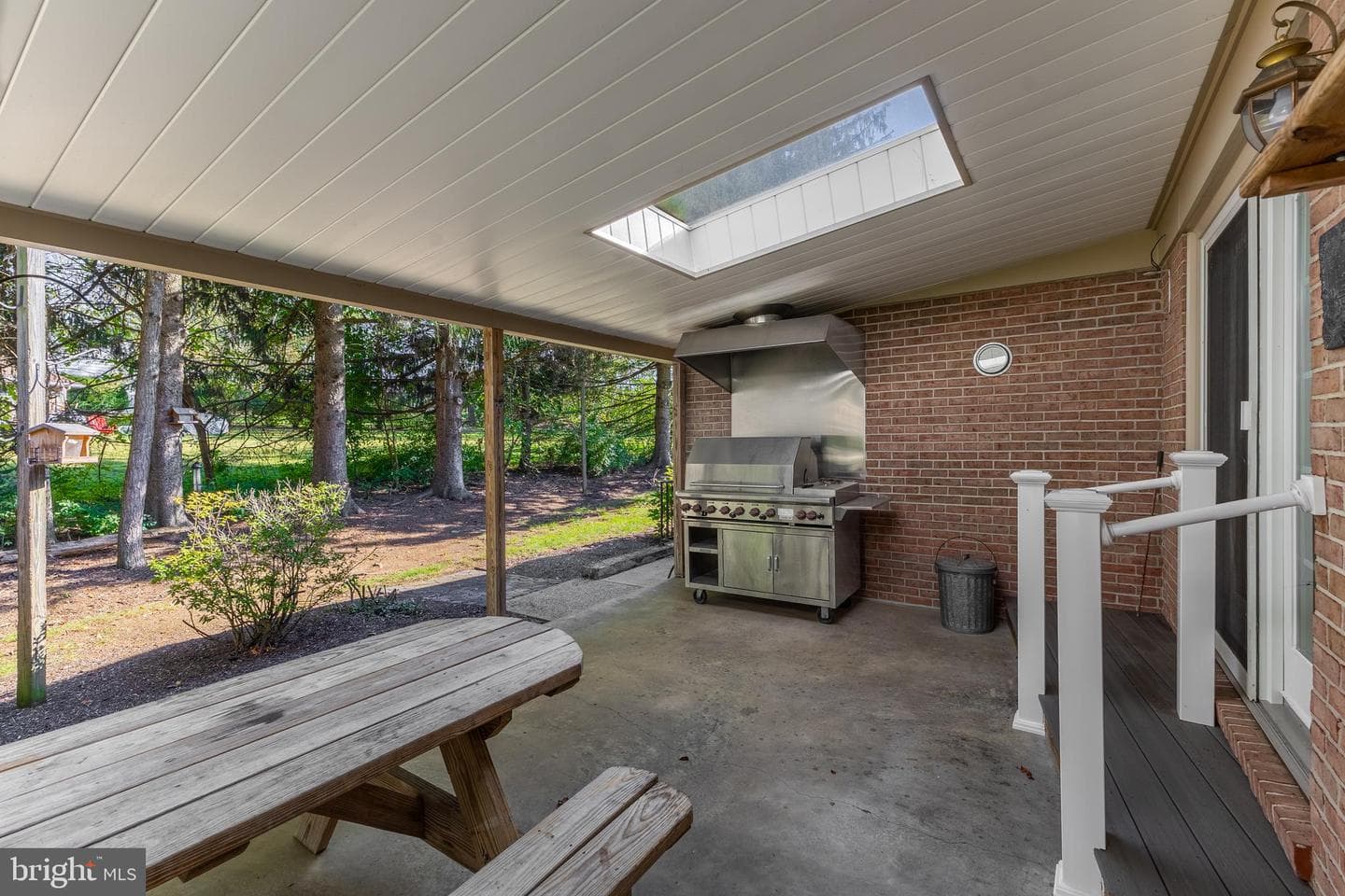 212 Seneca Circle photo 64