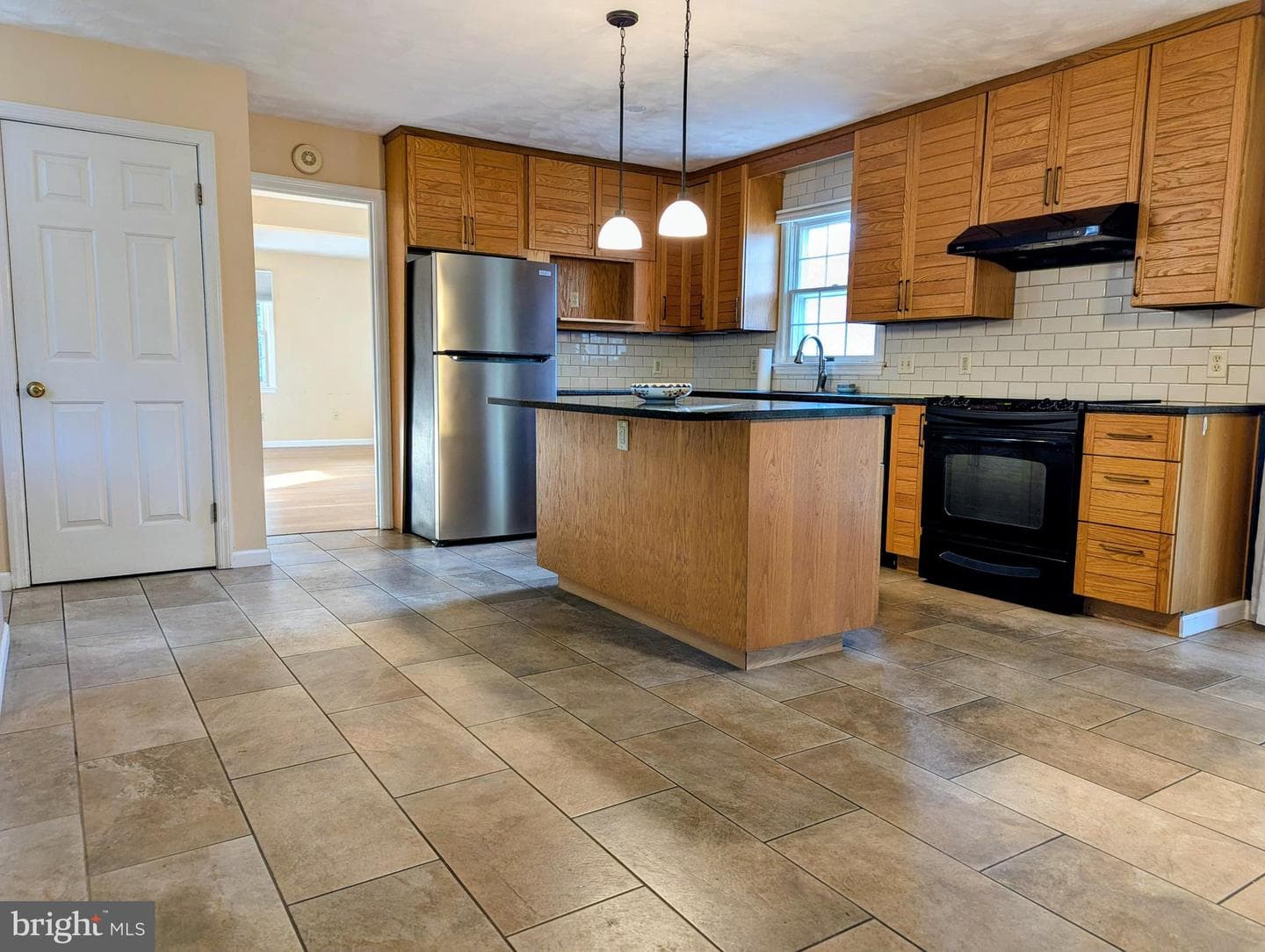 1209 Mayberry Lane photo 15