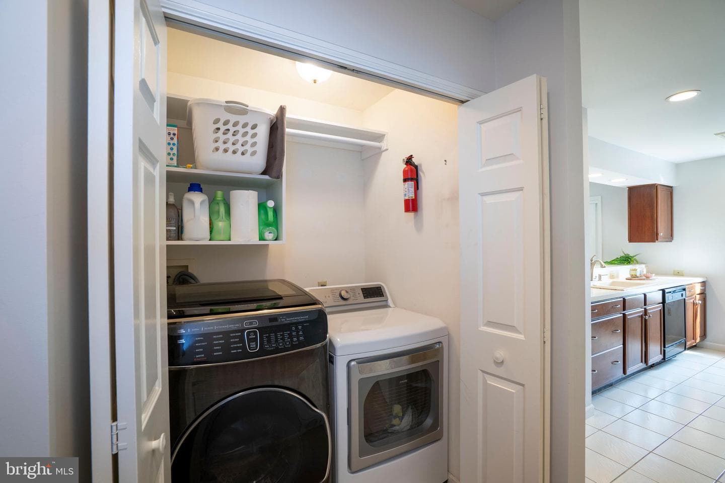 106 Wellington Drive photo 22