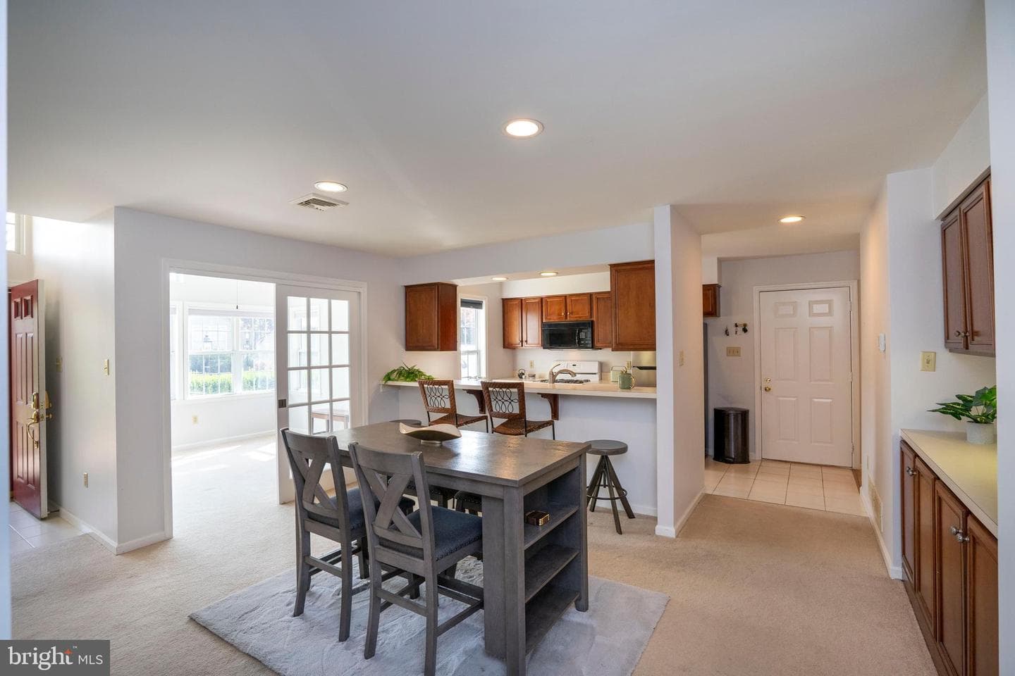106 Wellington Drive photo 9