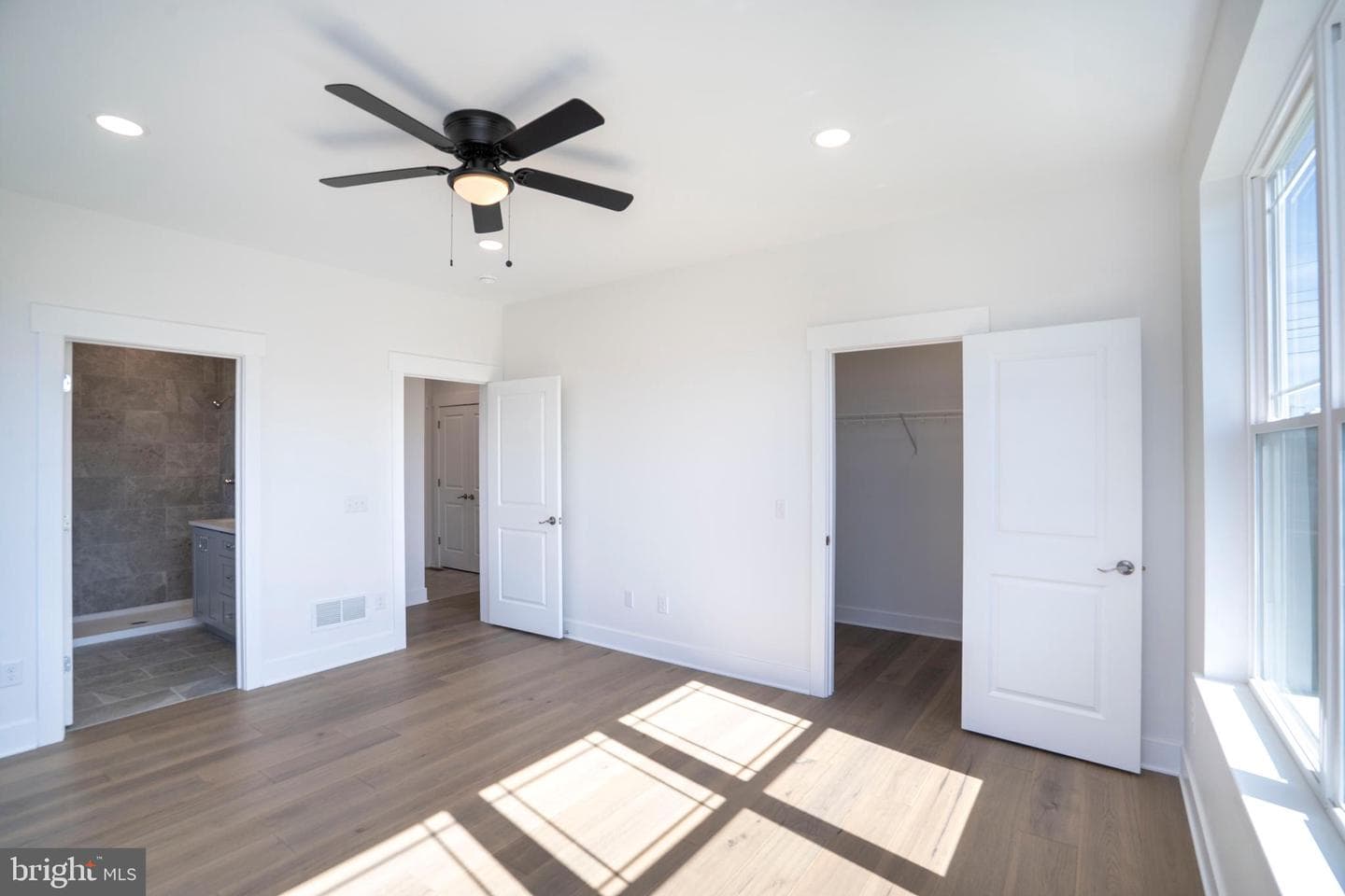 178 Apple View Drive photo 24