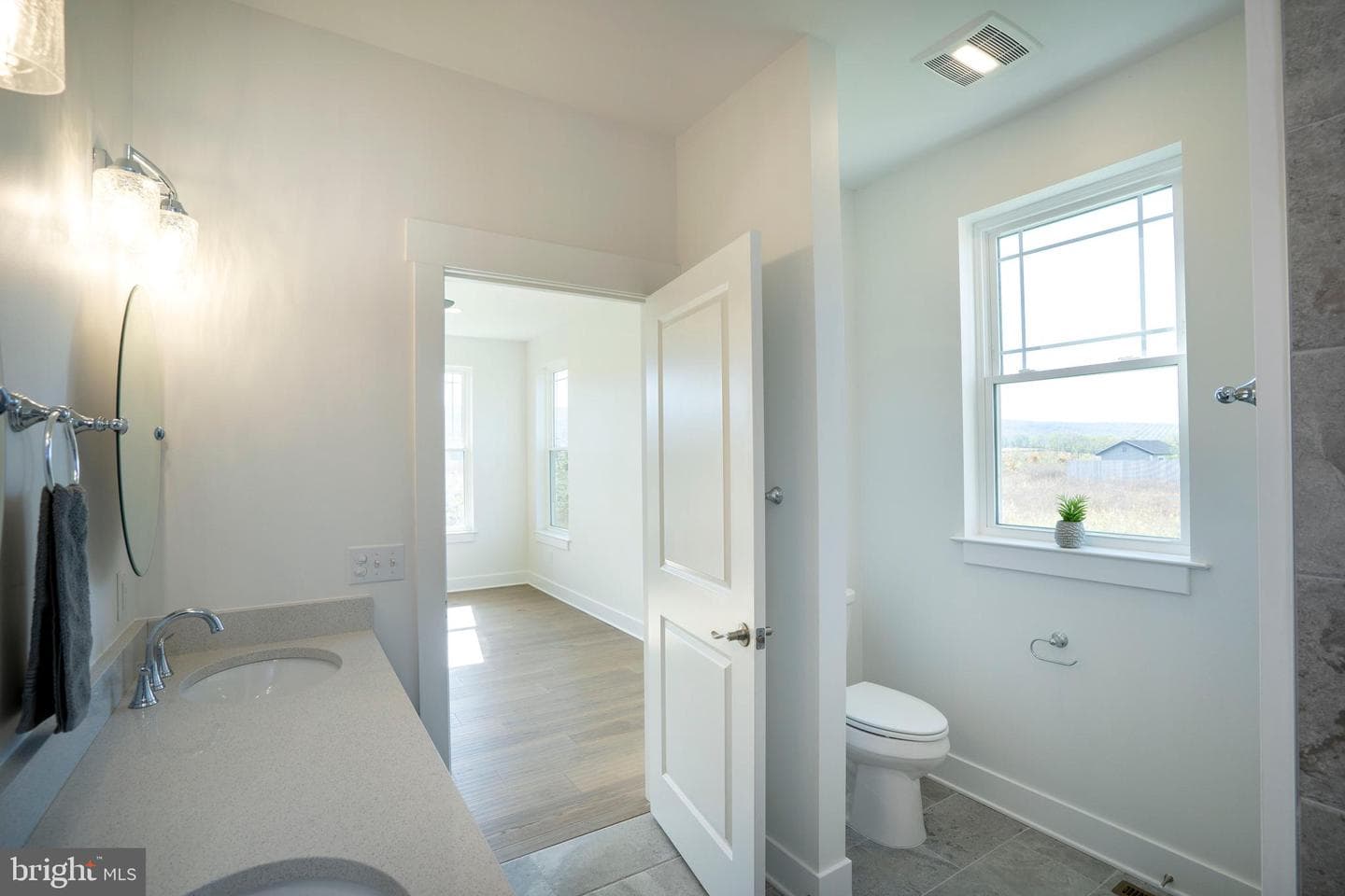 178 Apple View Drive photo 27