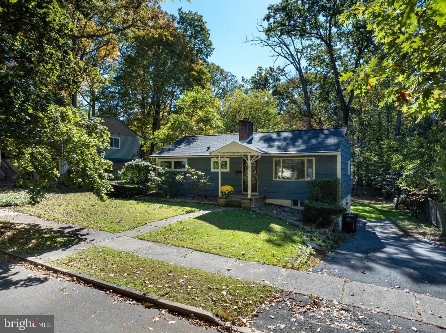 936 Taylor Street photo 1