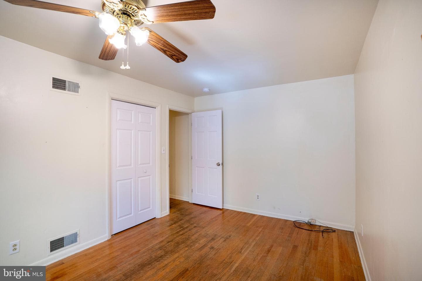 936 Taylor Street photo 43