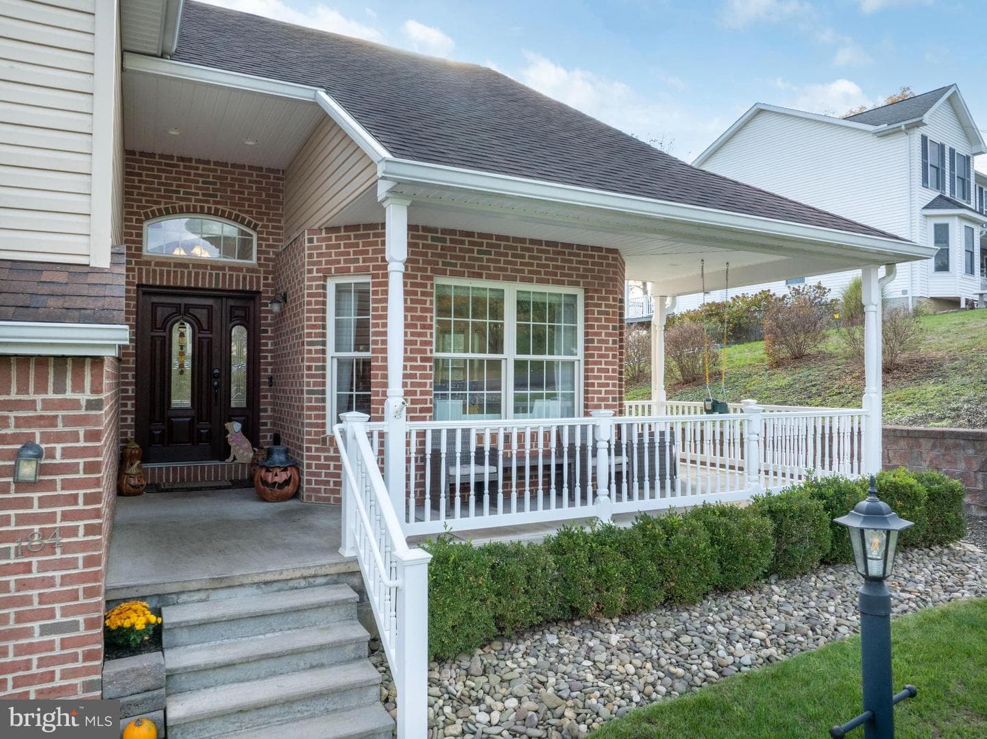 184 Wiltshire Drive photo 3