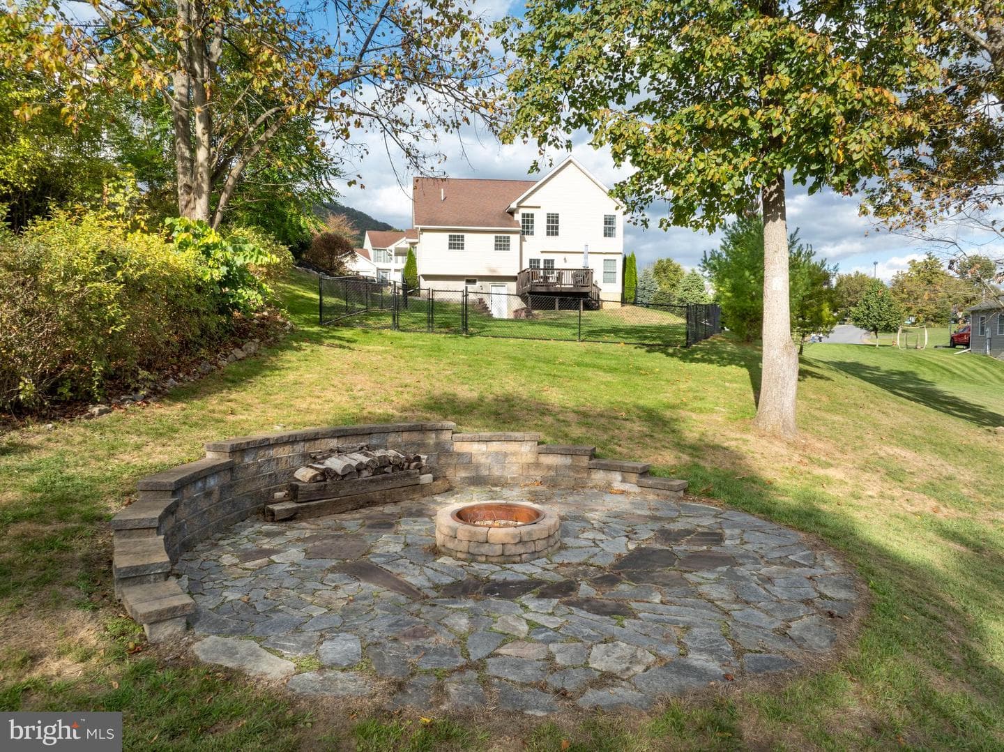 184 Wiltshire Drive photo 49