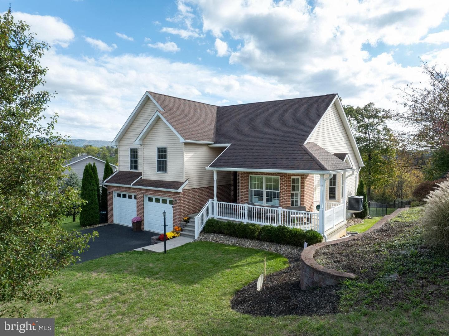 184 Wiltshire Drive photo 54
