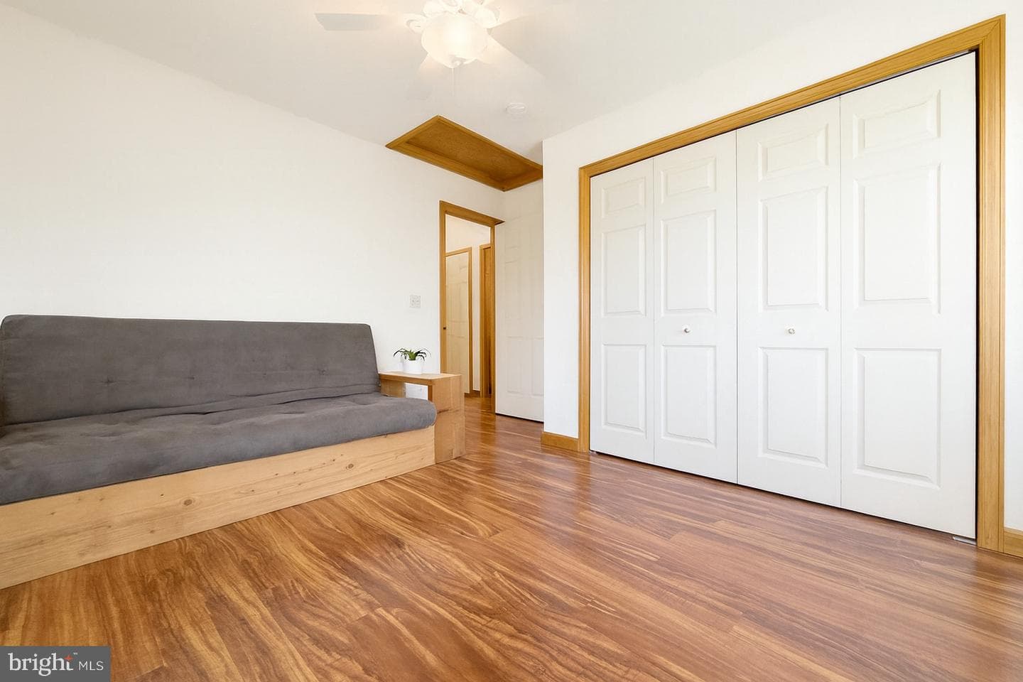 213 1st Avenue photo 28