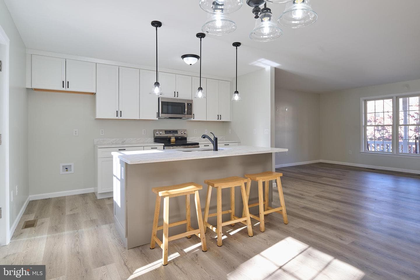3182 Carnegie Drive photo 13
