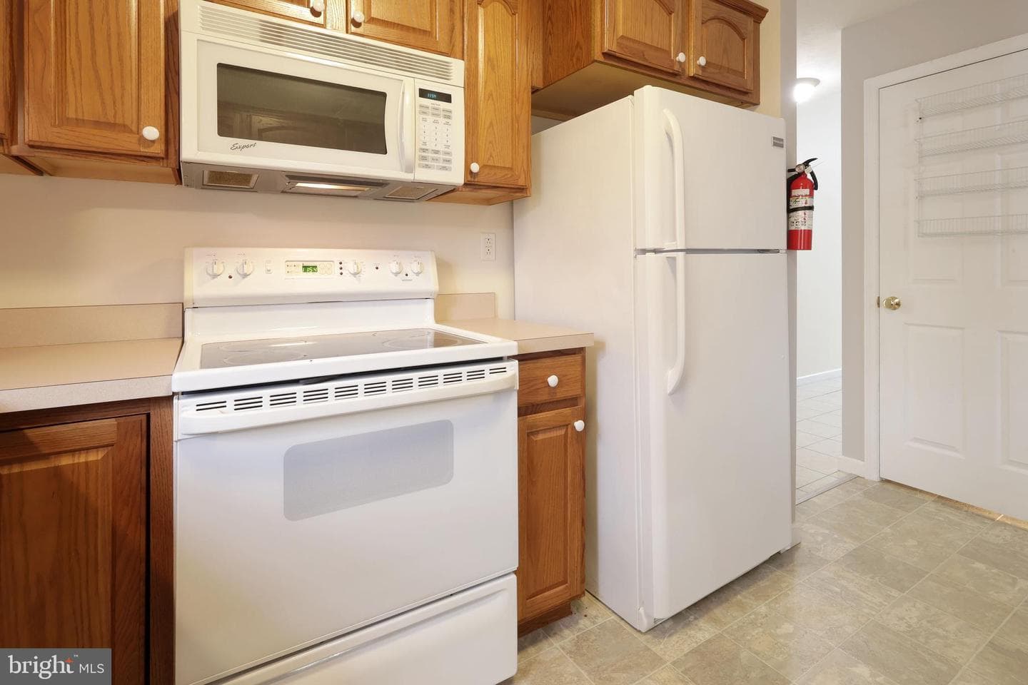 210 Amblewood Way photo 19