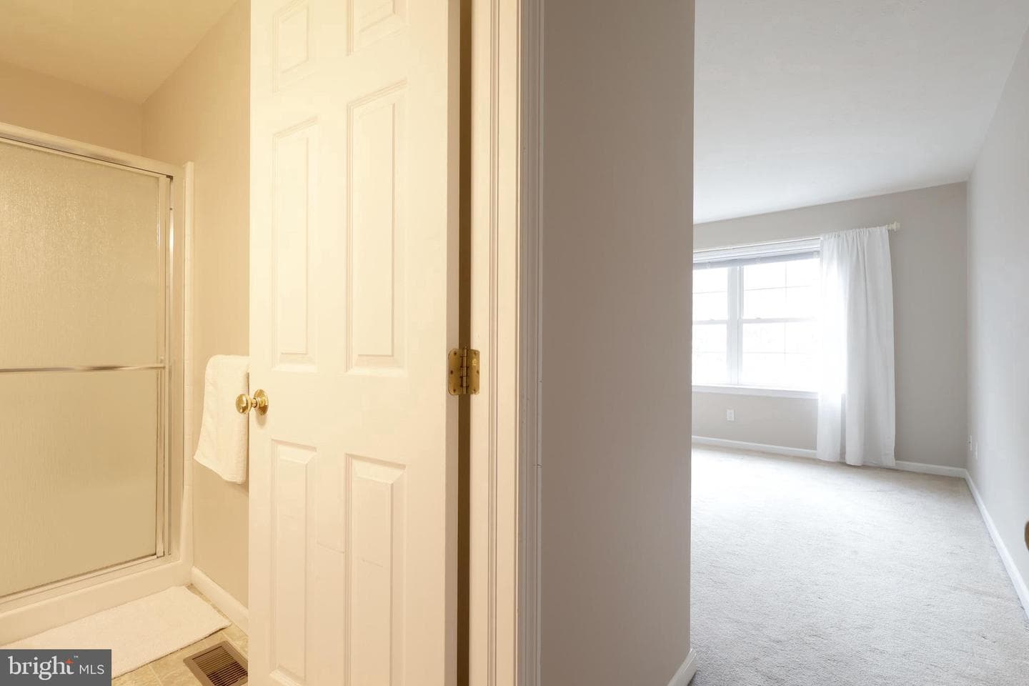 210 Amblewood Way photo 30