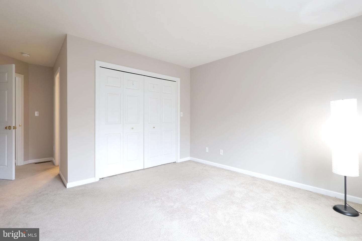 210 Amblewood Way photo 32