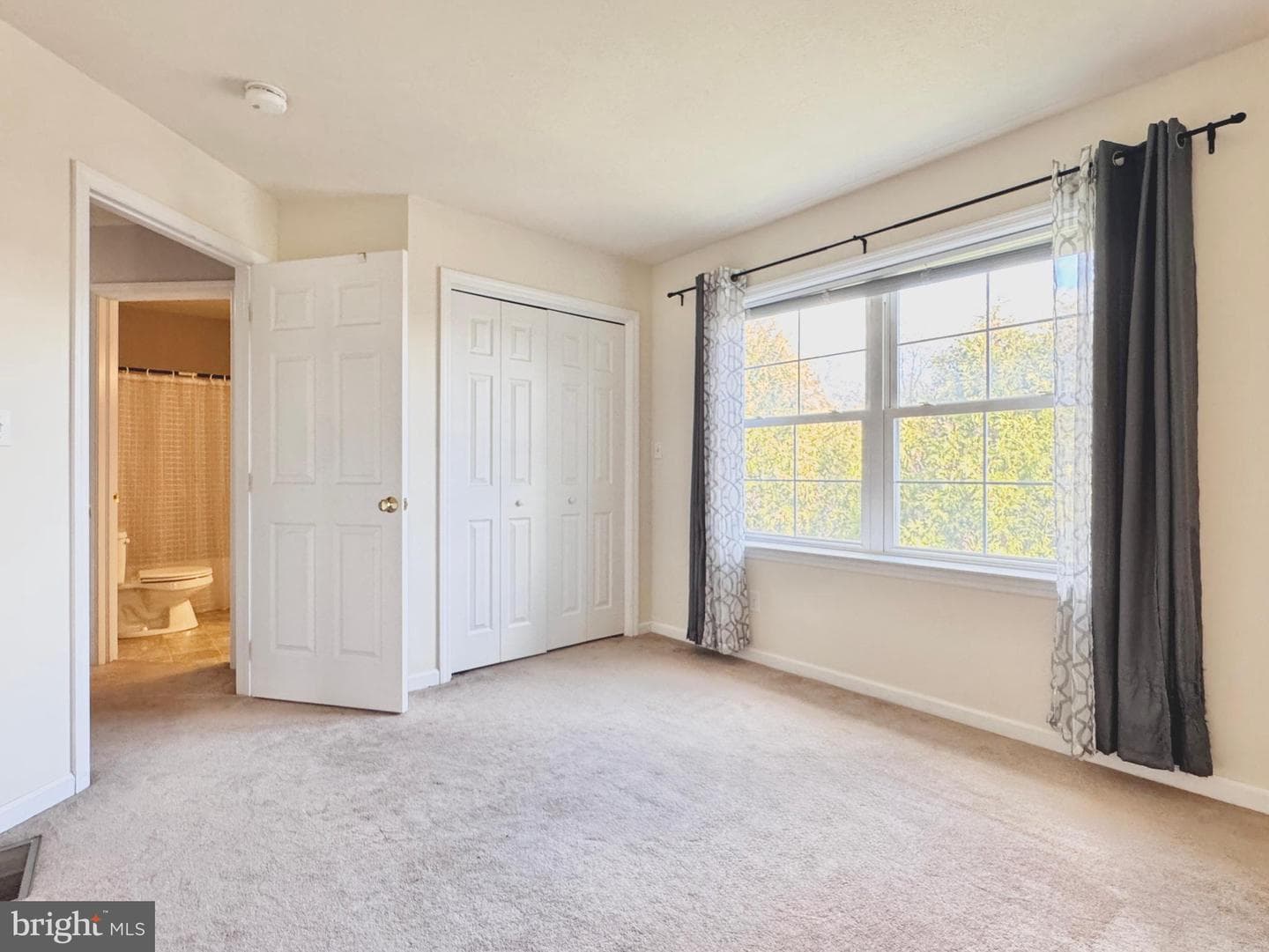 210 Amblewood Way photo 35