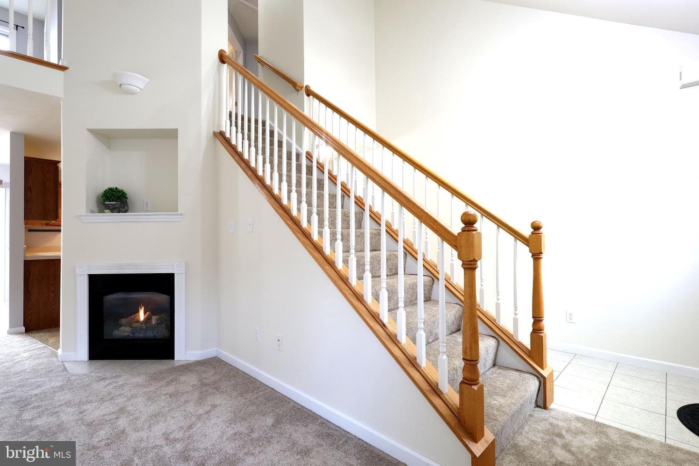 210 Amblewood Way photo 9
