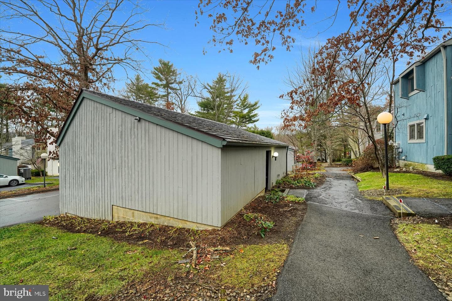 1620 Woodledge Circle photo 20