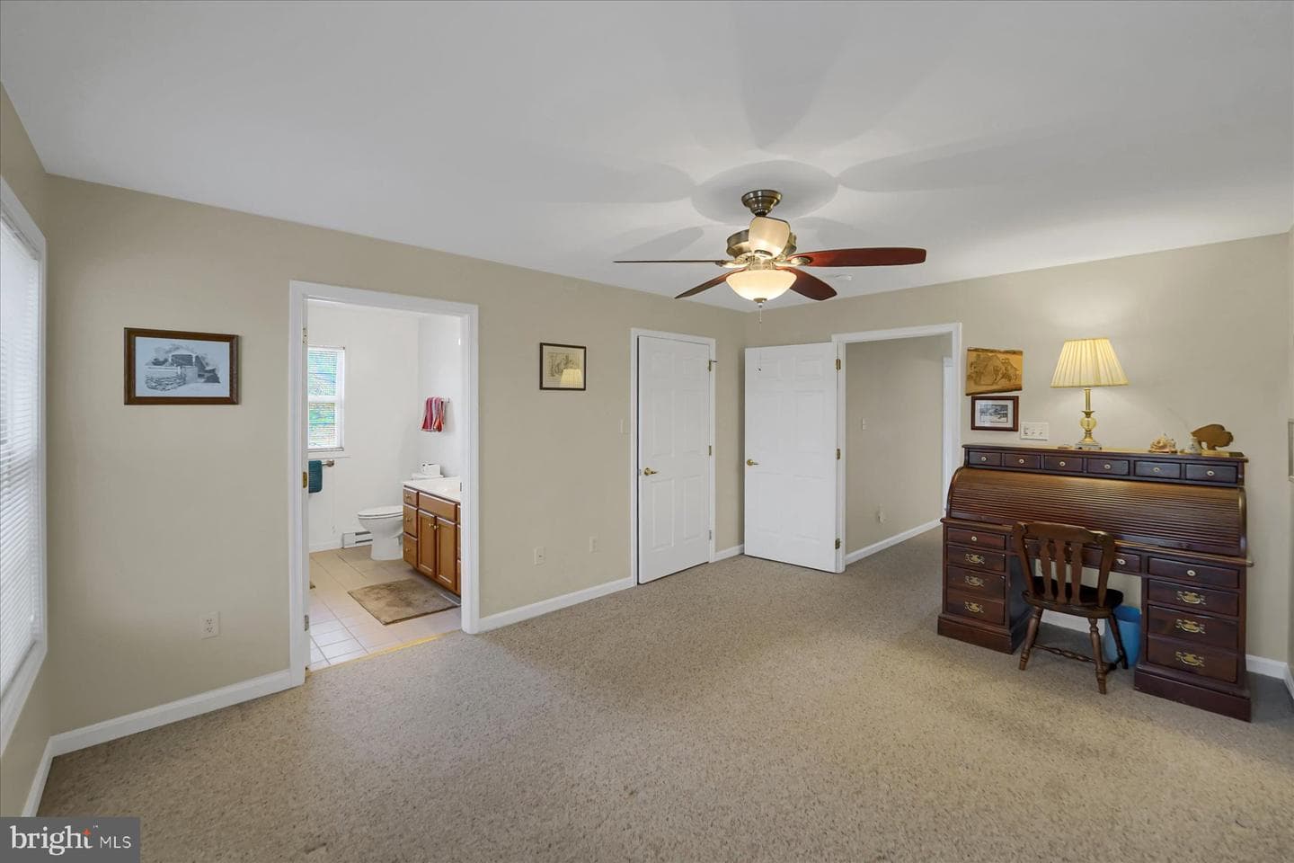 100 Forest Glen Circle photo 15