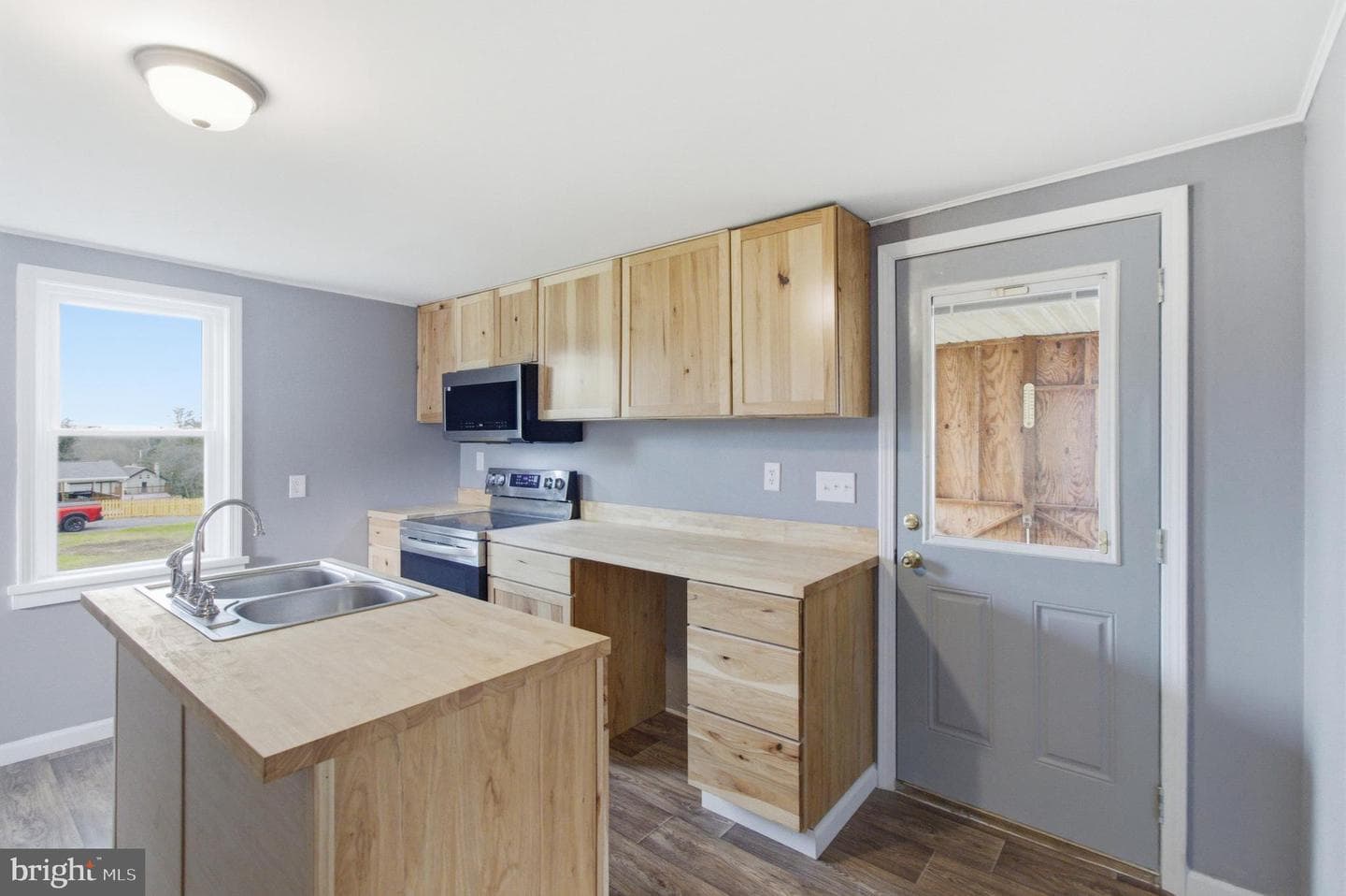 103 Spruce Road photo 10